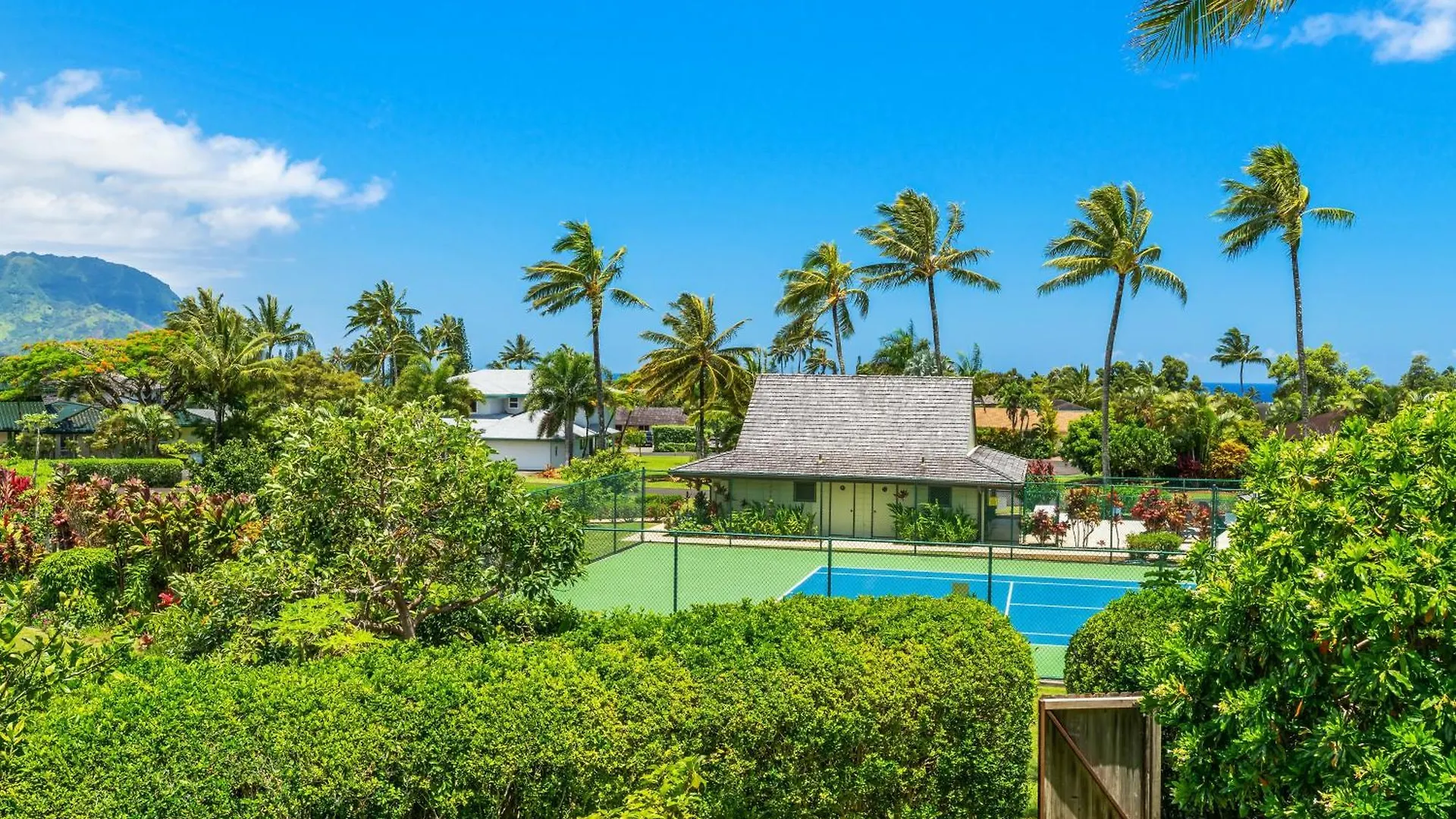 Sunset Palms Pool, Tennis, Ac Minutes To Beach Princeville