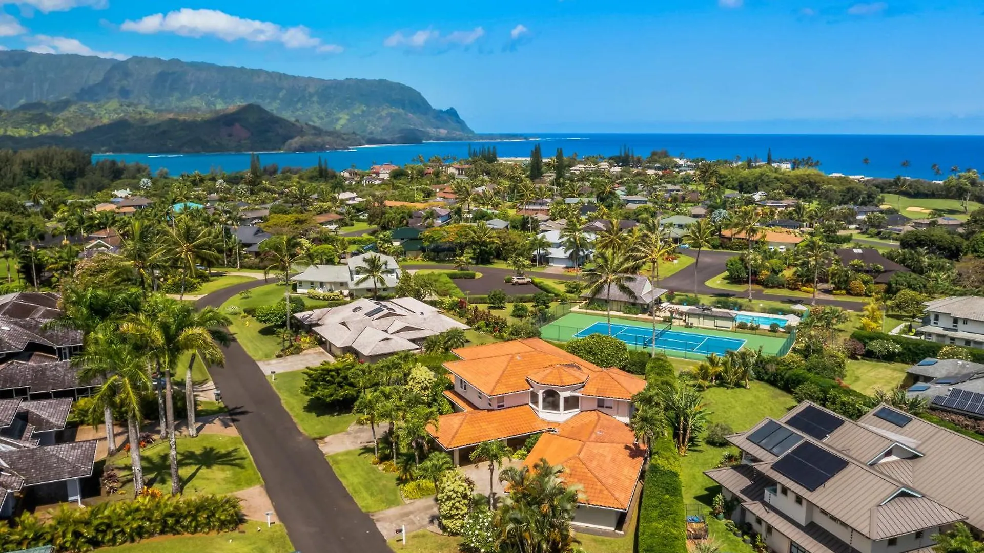 Dom wakacyjny Sunset Palms Pool, Tennis, Ac Minutes To Beach Princeville